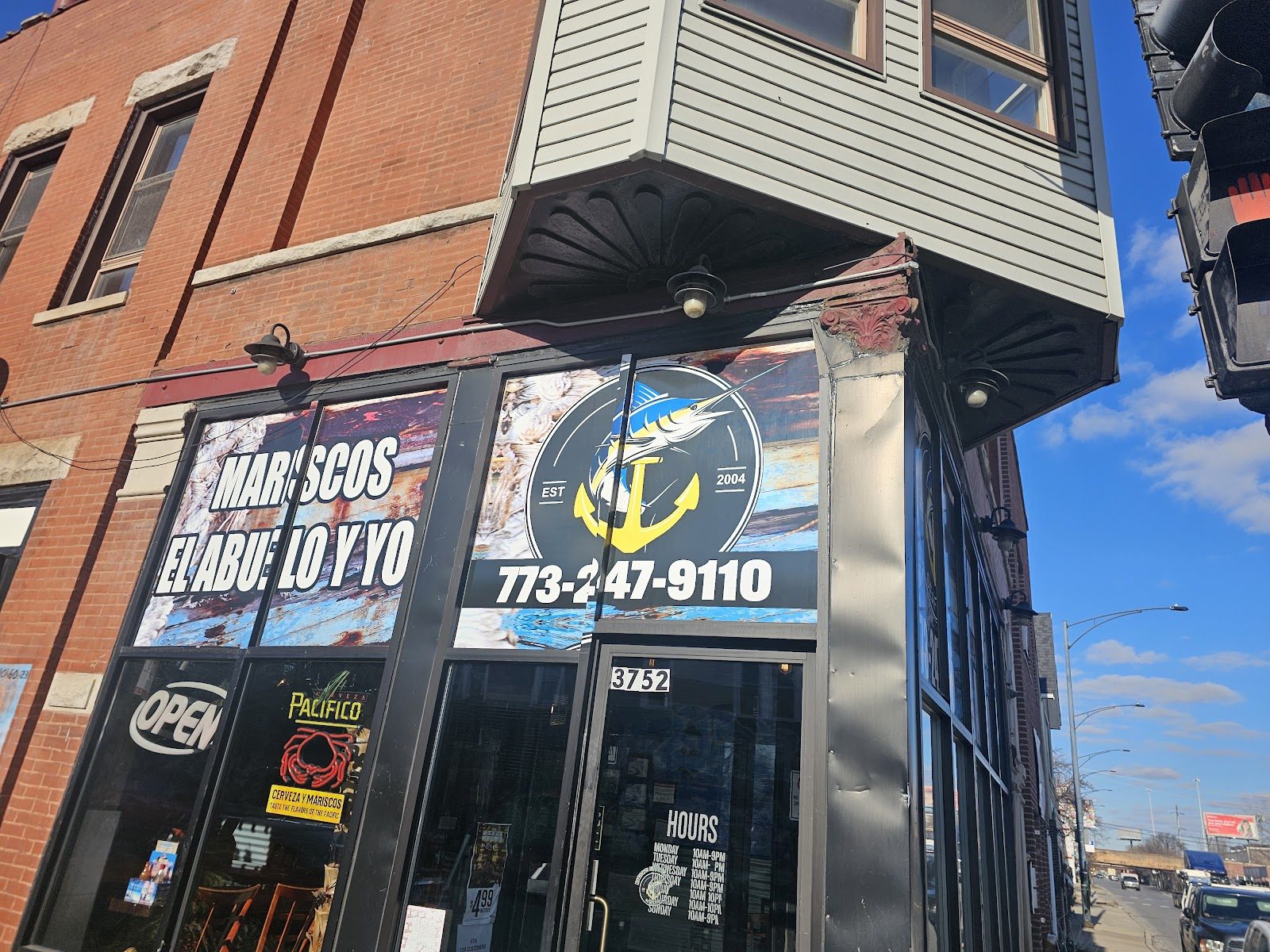 Mariscos El Abuelo y Yo on Kedzie